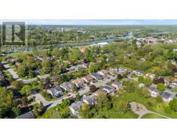 52 BURKE STREET - 32
