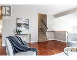 184 ANDERSON LANE - 10
