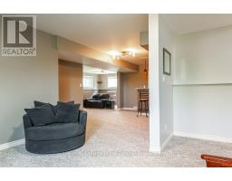 184 ANDERSON LANE - 33