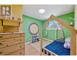 27 NORFOLK AVENUE - 11