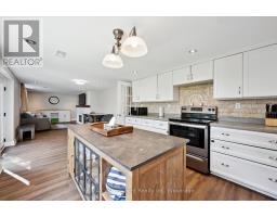 27 NORFOLK AVENUE - 18