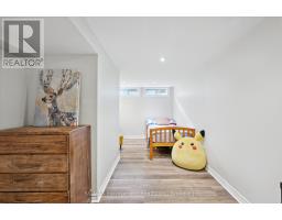 27 NORFOLK AVENUE - 27