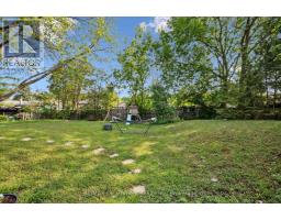 27 NORFOLK AVENUE - 37