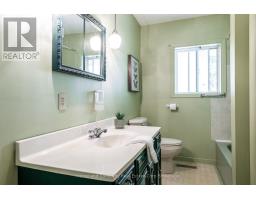 90 INGERSOLL STREET - 18