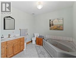 303 ALBERT STREET - 36