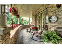 303 ALBERT STREET - 5