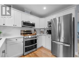 9 PARKHAVEN CRESCENT - 14