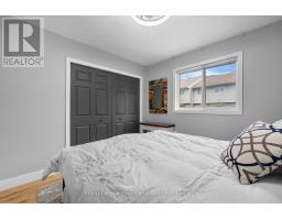 9 PARKHAVEN CRESCENT - 24