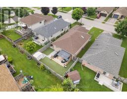 9 PARKHAVEN CRESCENT - 44