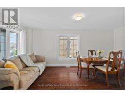 97 FORBES CRESCENT - 14