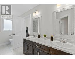 97 FORBES CRESCENT - 33