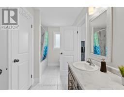 97 FORBES CRESCENT - 34
