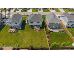 97 FORBES CRESCENT - 6