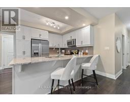 112 - 255 JOHN STREET N - 8