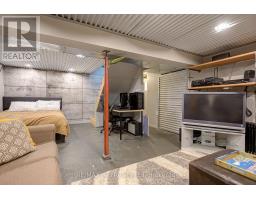 349 NELSON STREET - 32