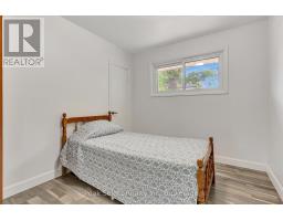 30 RADFORD AVENUE - 9