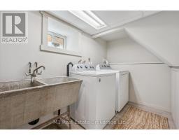 13 MAPLE STREET - 31