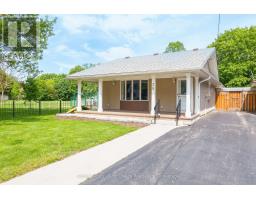 39 PORTIA BOULEVARD - 1