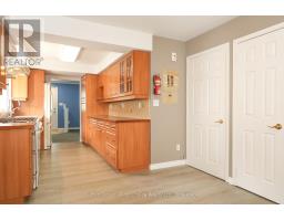 39 PORTIA BOULEVARD - 17