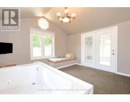 39 PORTIA BOULEVARD - 27
