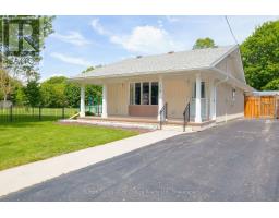 39 PORTIA BOULEVARD - 3