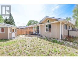 39 PORTIA BOULEVARD - 37