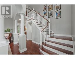 227 VALMONT COURT - 25