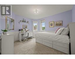 227 VALMONT COURT - 33