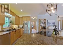 11 DUCHARME CRESCENT - 11