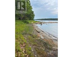 B415 LOT17 BERNYK ISLAND - 5
