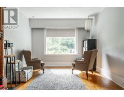 120 ST VINCENT STREET S - 9