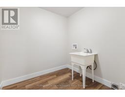 3 - 165 EGAN AVENUE E - 23