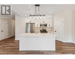 3 - 165 EGAN AVENUE E - 28