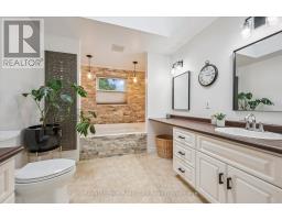 37 BROCK STREET - 24