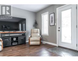 25 HYDE ROAD - 14