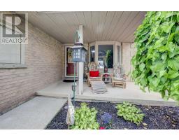 254 SCOTT ROAD - 4