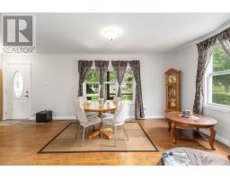 567 ELGIN STREET E - 11