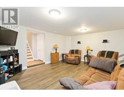 567 ELGIN STREET E - 32