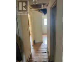 237 WILLOW STREET E - 5