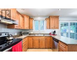 218 PRINCESS STREET E - 14
