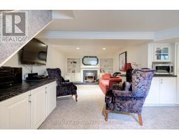 58 NORMANDY DRIVE - 26