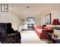 58 NORMANDY DRIVE - 27