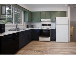 765 JOHN STREET W - 12