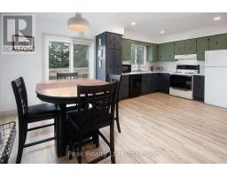 765 JOHN STREET W - 15