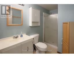 765 JOHN STREET W - 24