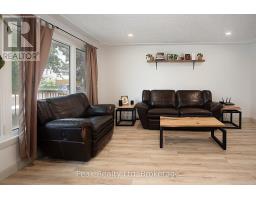 765 JOHN STREET W - 7