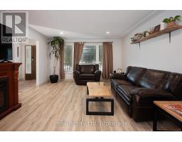 765 JOHN STREET W - 8