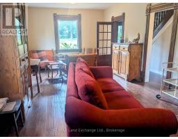 431 COOMBS STREET - 20