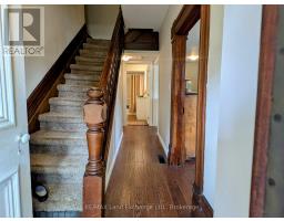 431 COOMBS STREET - 22