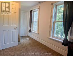 431 COOMBS STREET - 26